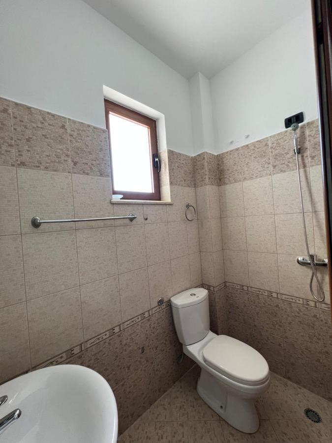Guest House Il Palazzo Durres Exterior photo